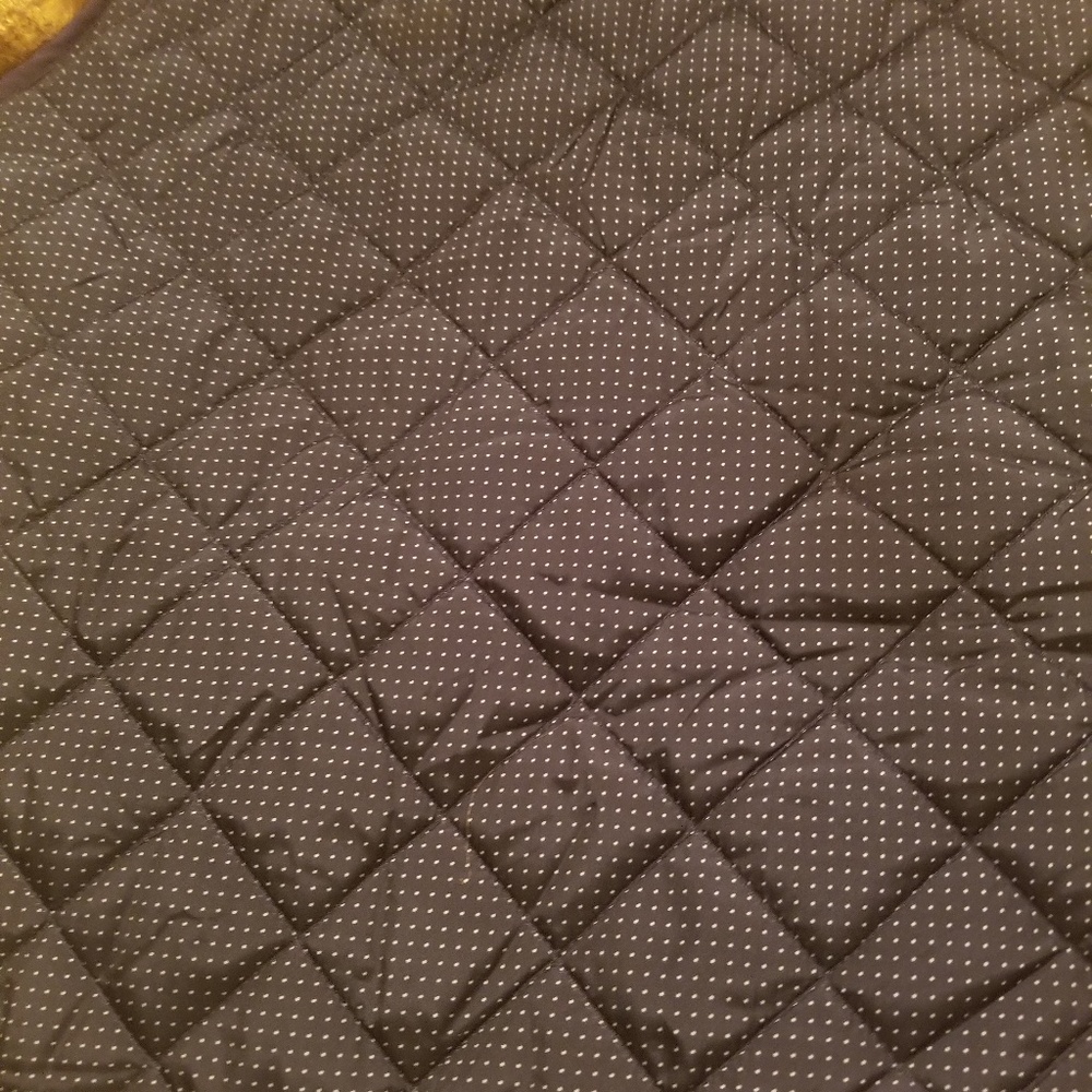 Vest - Picture 2 of 5